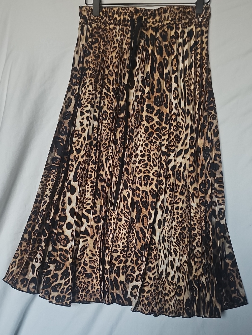 Elenza By L&L Leopard Print Midi Skirt